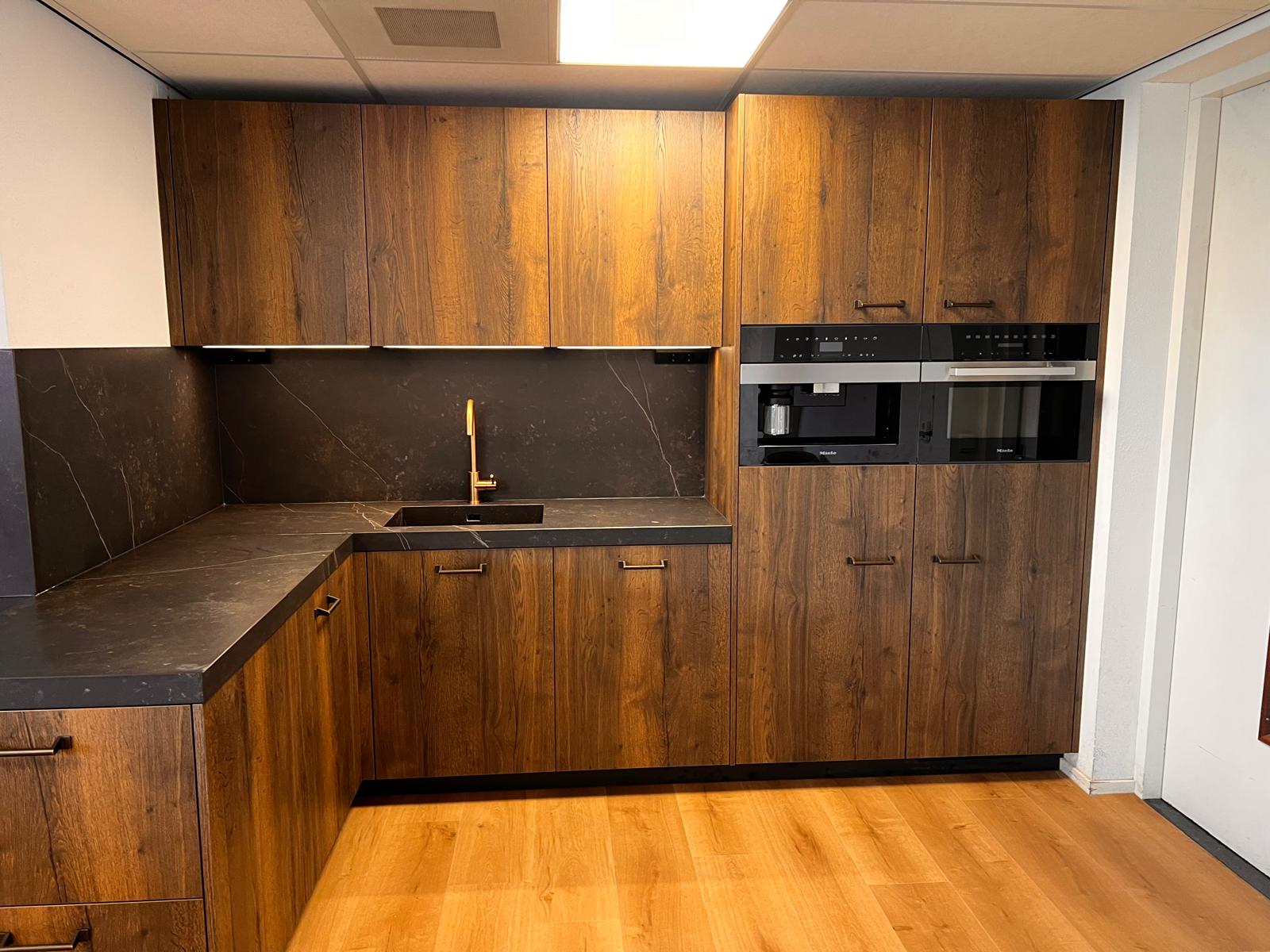 vandenberg-keukens-bedrijfskeuken-pantry-keuken-brielle